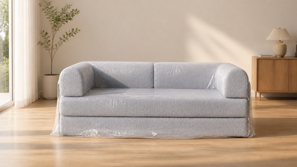 Snuggle 83"